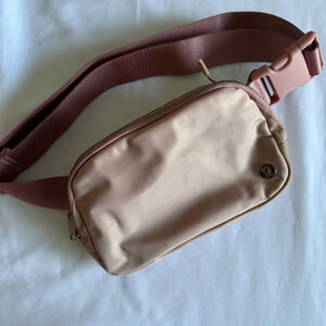 💕 Lululemon OG Everywhere Belt Bag - Pink Pastel (Metal Hardware)